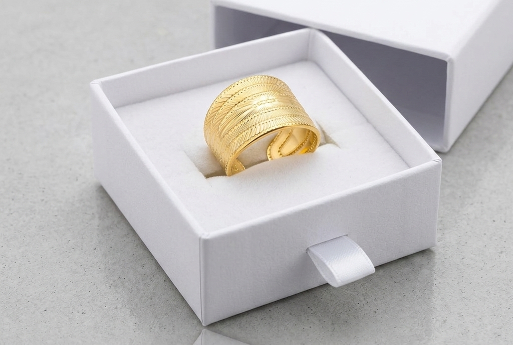 Sun Rays Gold Ring