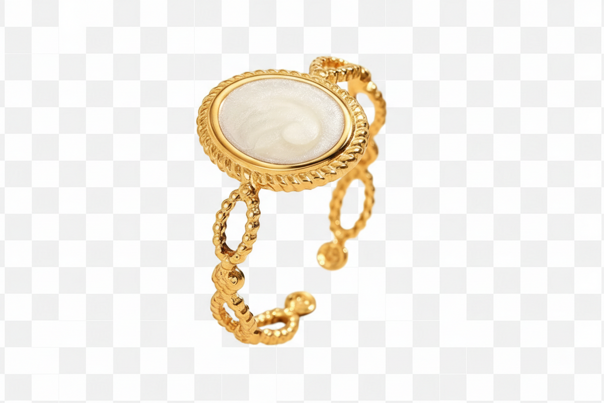 Gold Vintage Pearl Effect Ring