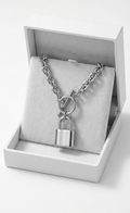 Silver Chunky a TBar  Padlock Chain