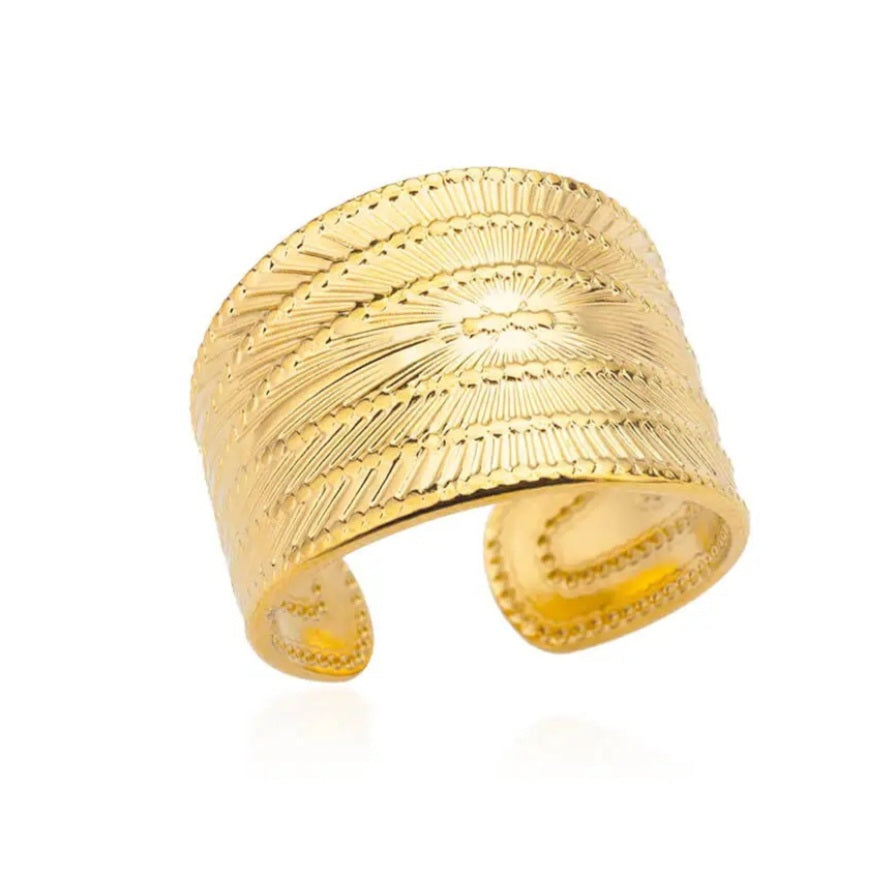 Sun Rays Gold Ring