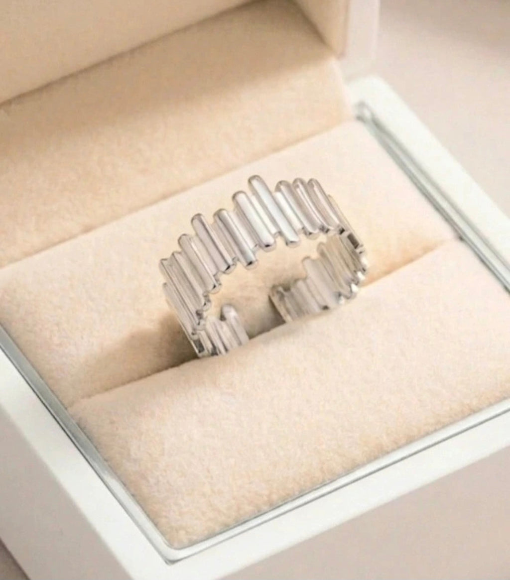 Silver Adjustable Ridge Ring