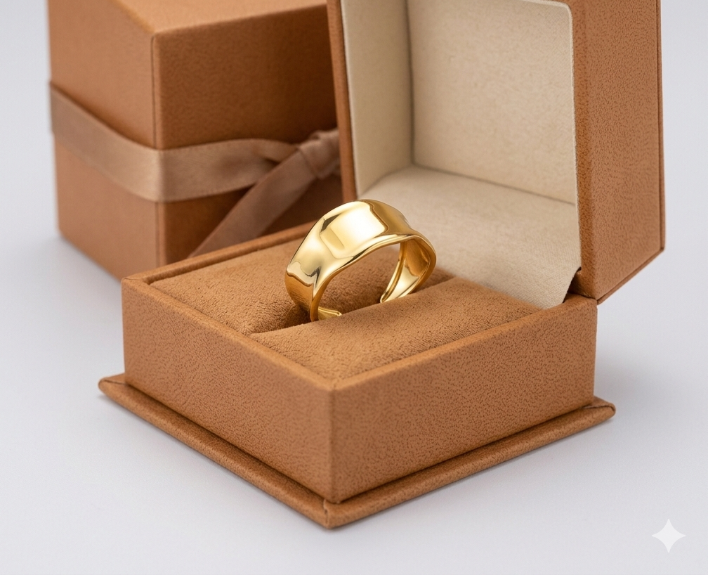 Gold Band Ring