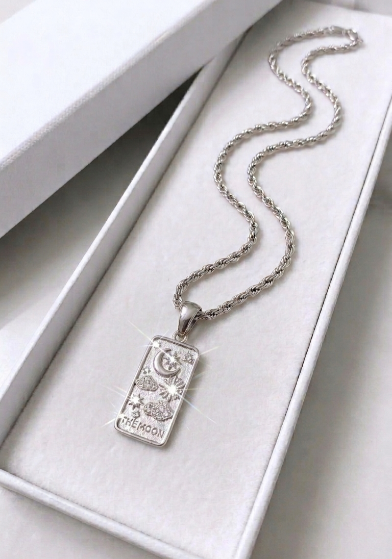 'The Moon' Silver Rope Chain Pendant