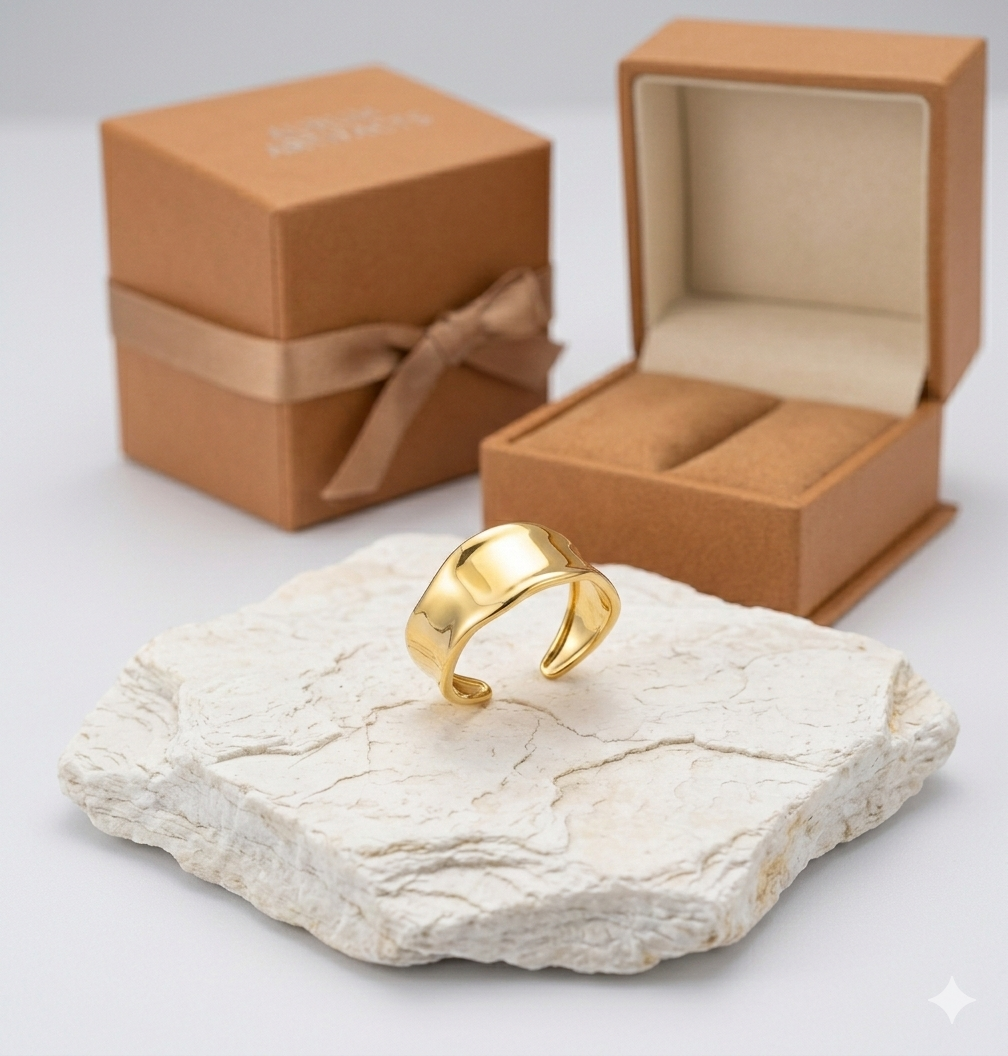 Gold Band Ring